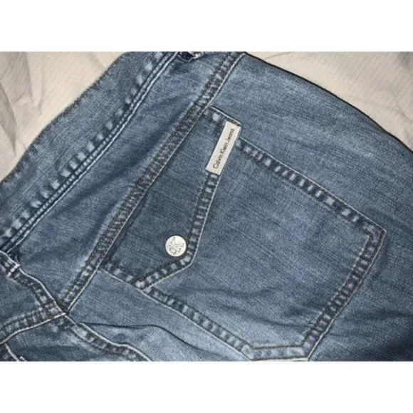Calvin Klein Jeans Rear Flap Pocket Women's Size 8 Boot Cut Light Denim Pants - Picture 3 of 5